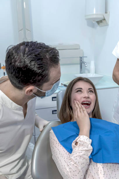 Best Emergency Tooth Extraction in Oliver Springs, TN